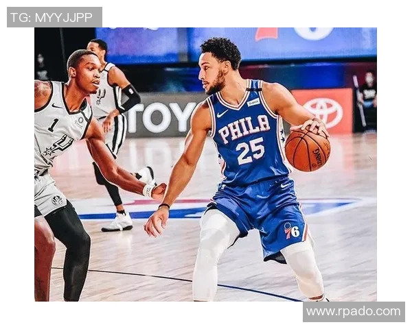 马刺与活塞第七场激战回顾双方球员表现与战术分析